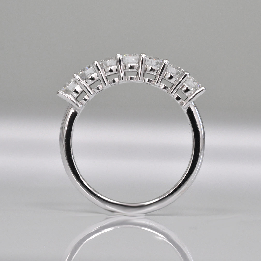 white gold 7 Stones Diamond Ring (0.9ct. tw.)