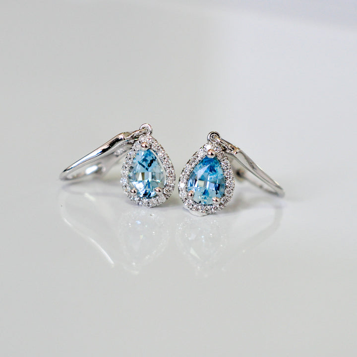 pear shape aquamarine and diamonds Earrings