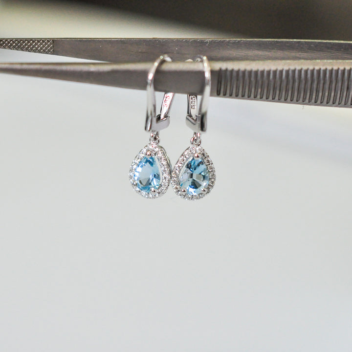pear shape aquamarine and diamonds Earrings
