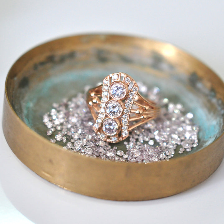 Vintage style Rose Gold Diamonds Ring