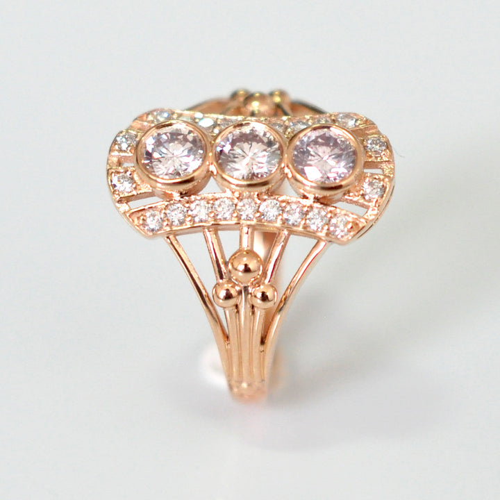 Vintage style Rose Gold Diamonds Ring