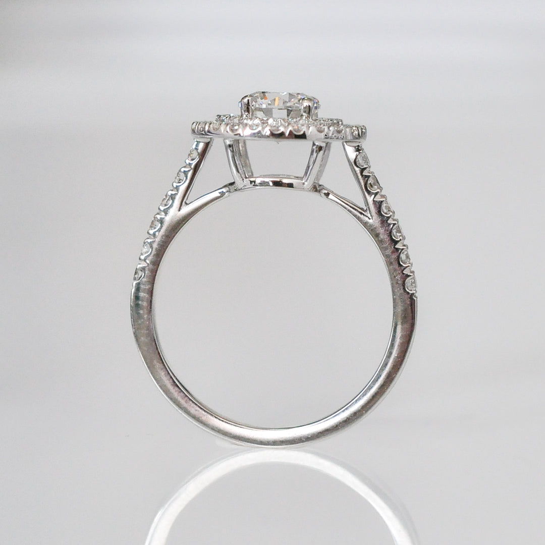 White gold diamonds  (1.4 ct tw) double halo ring