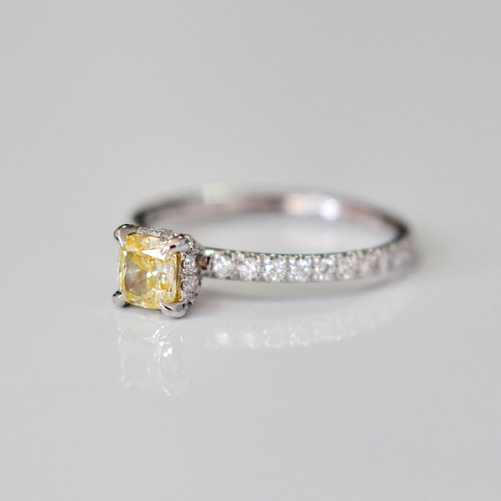yellow cushion diamond &amp; white diamonds ring
