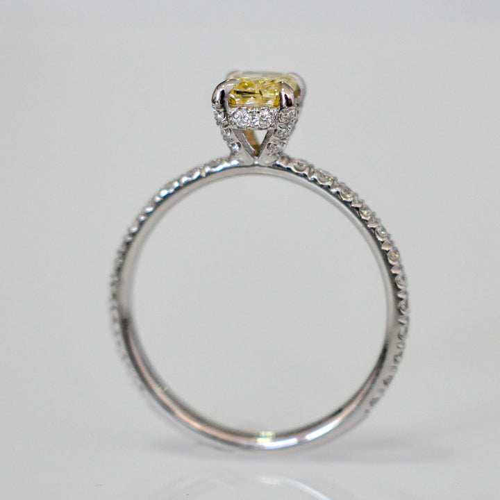 yellow cushion diamond &amp; white diamonds ring