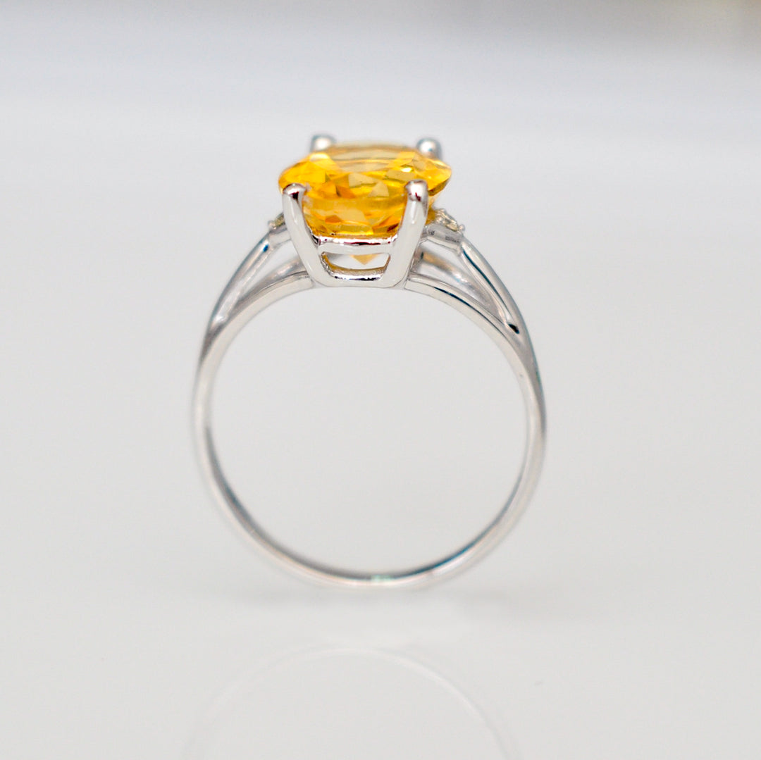 Delicate three stones citrine &amp; Diamonds ring
