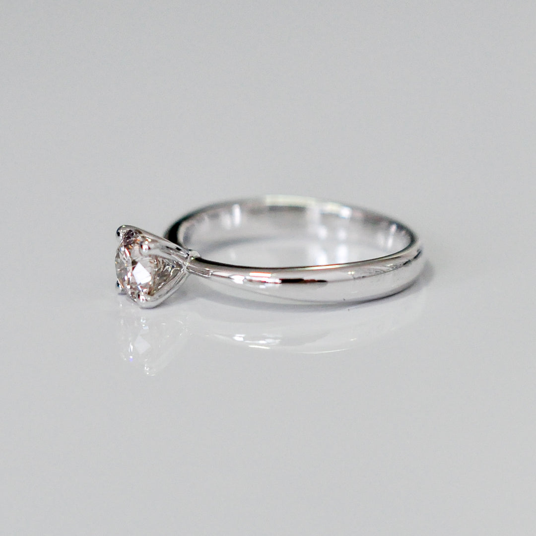 classic 4 prongs 0.5 carat light brown diamond solitaire ring