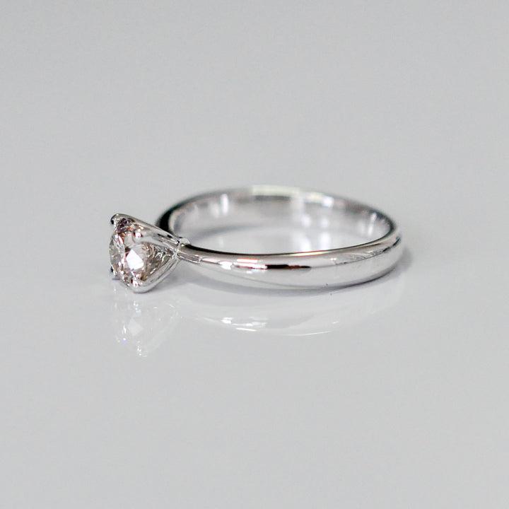 classic 4 prongs 0.5 carat light brown diamond solitaire ring