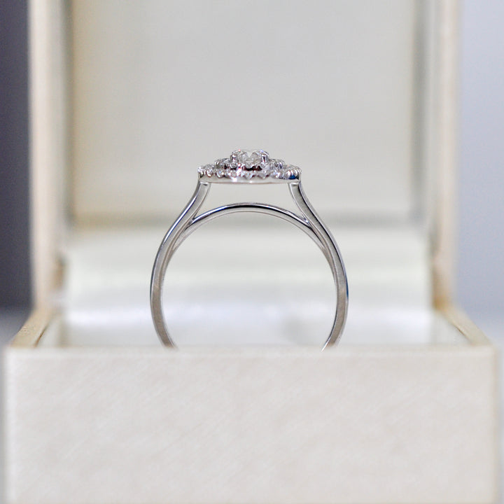 delicate double halo white diamonds ring (0.5 ct. tw.)