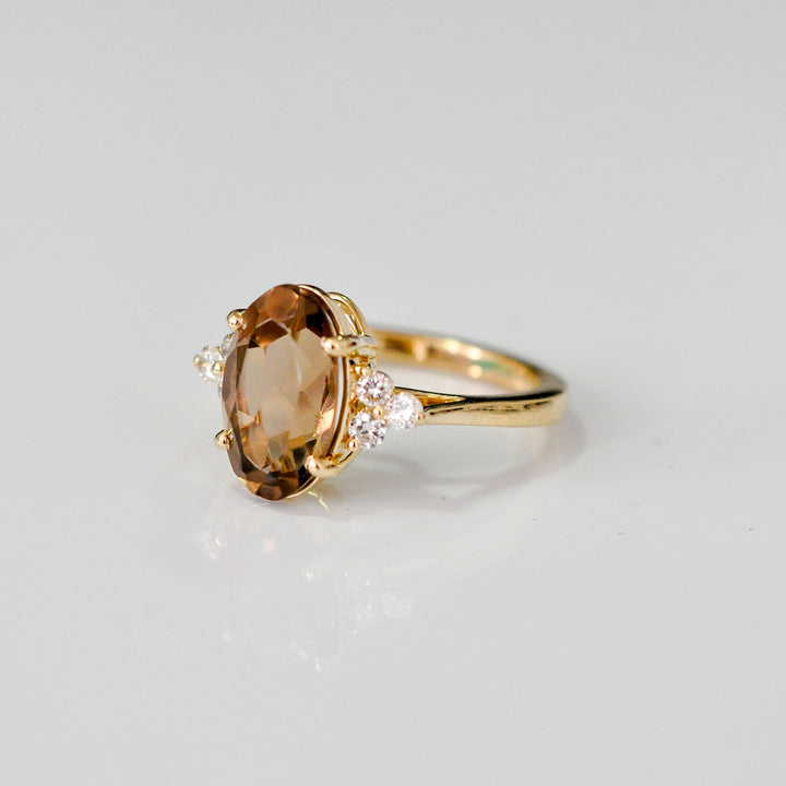 Oval Smoky topaz &amp; 6 diamonds ring