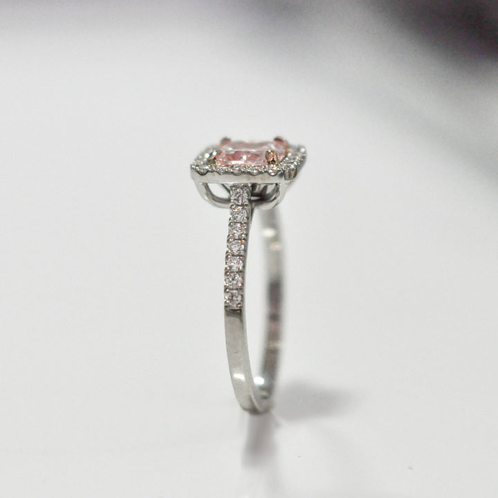 Radiant light PINK DIAMOND &amp; WHITE DIAMONDS HALO ring