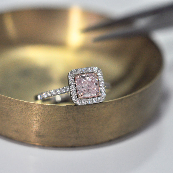 Radiant light PINK DIAMOND &amp; WHITE DIAMONDS HALO ring