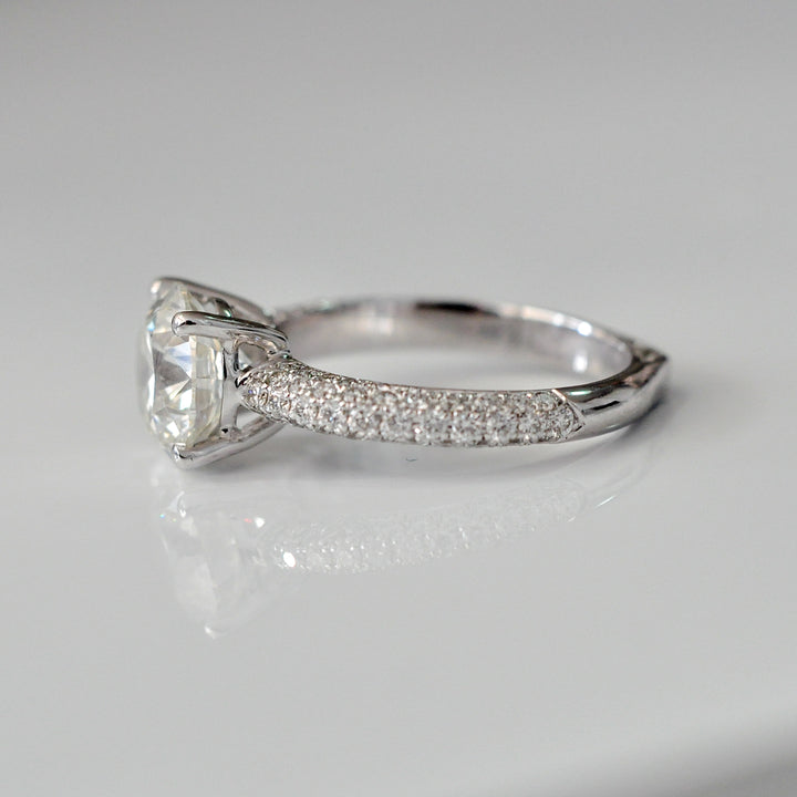 1.5 carat center diamond &amp; 3 rows pave shank engagement ring
