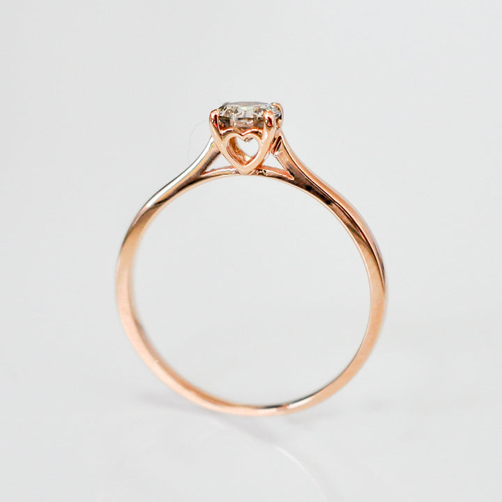 0.5 ct delicate romantic rose gold diamond solitaire