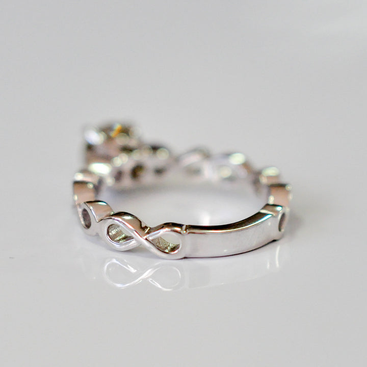 infinity shank white gold solitaire Ring