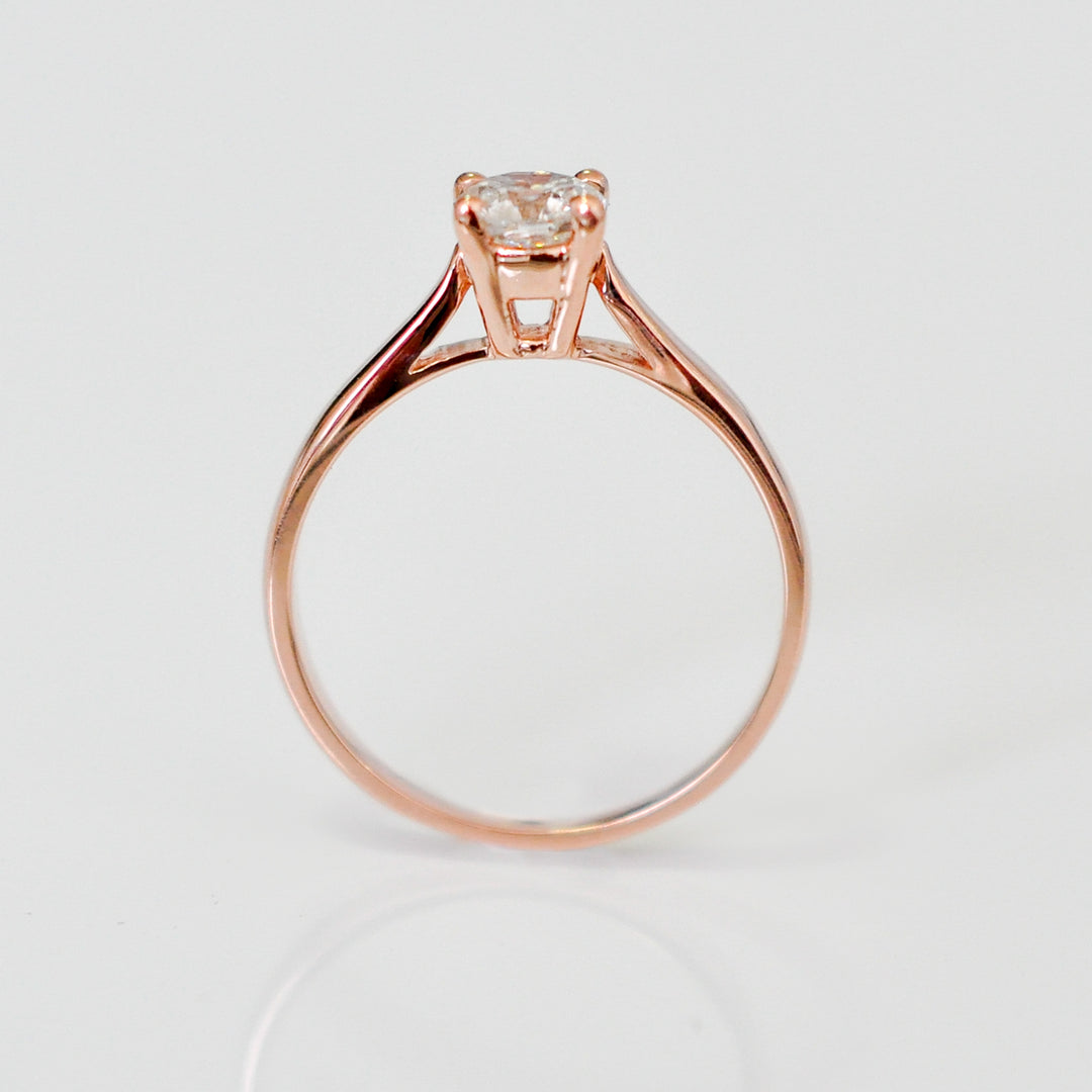 0.70 ct diamond four prongs solitaire ring