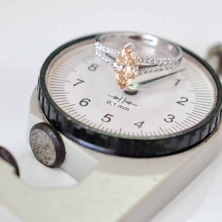 Light brown marquise Split shank white gold ring