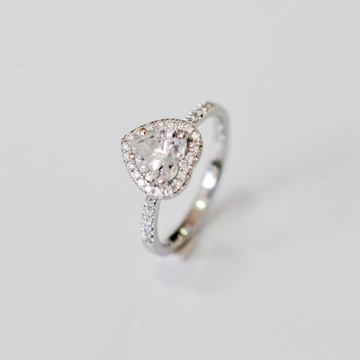 heart shape diamond (1 ct) halo ring