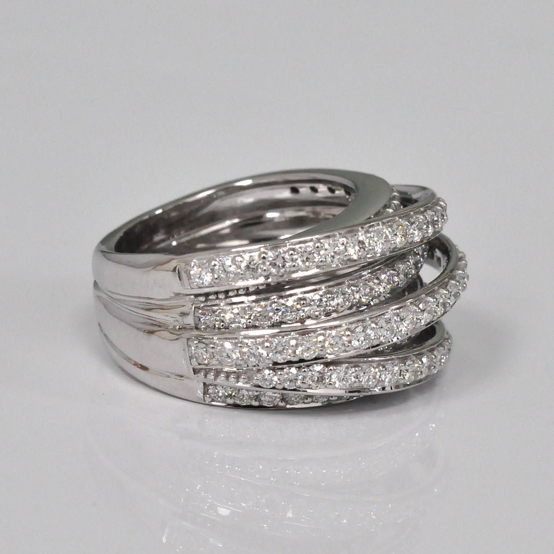 White gold diamonds ring