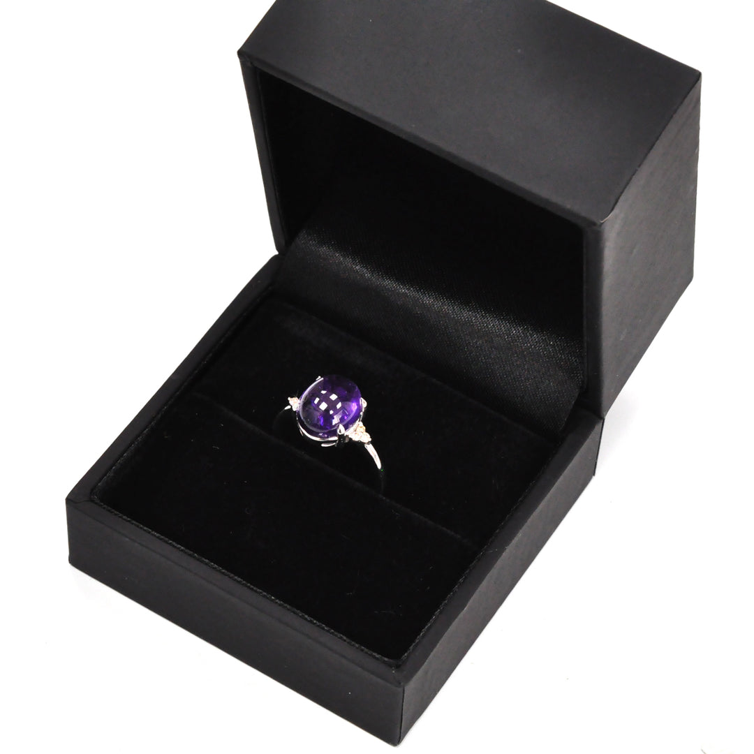 white gold cabochon AMETHIYST &amp; diamonds ring