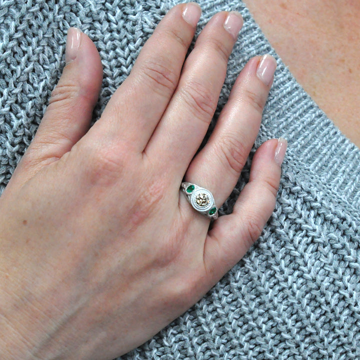 vintage style diamond and emeralds 3 stones ring
