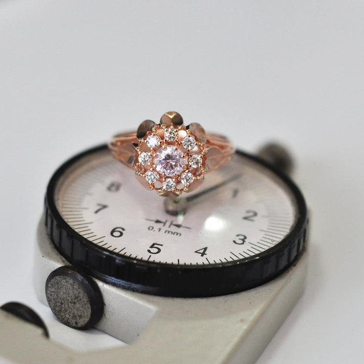 Vintage style Rose Gold &amp; Diamonds Ring