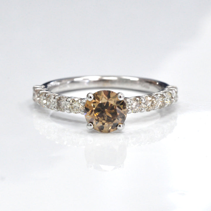 Fancy brown &amp; light brown diamonds Ring