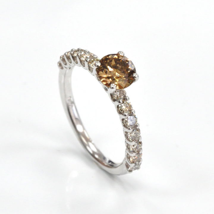Fancy brown &amp; light brown diamonds Ring